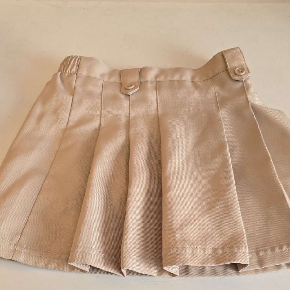 Izod Kids Skort in Tan